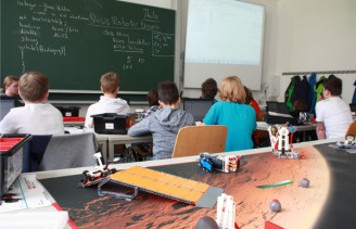 2015-05-30_Robotik-Camp_30